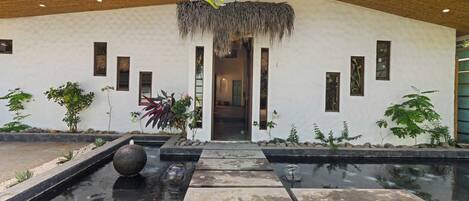 A szálláshely bejárata