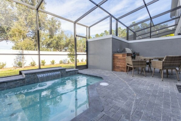 A heated pool - Last Minute Disney Getaway! Private Pool & Themed Bedrooms. Book Now! #136419 (Orlando)