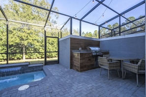 Outdoor dining - Last Minute Disney Getaway! Private Pool & Themed Bedrooms. Book Now! #136419 (Orlando)