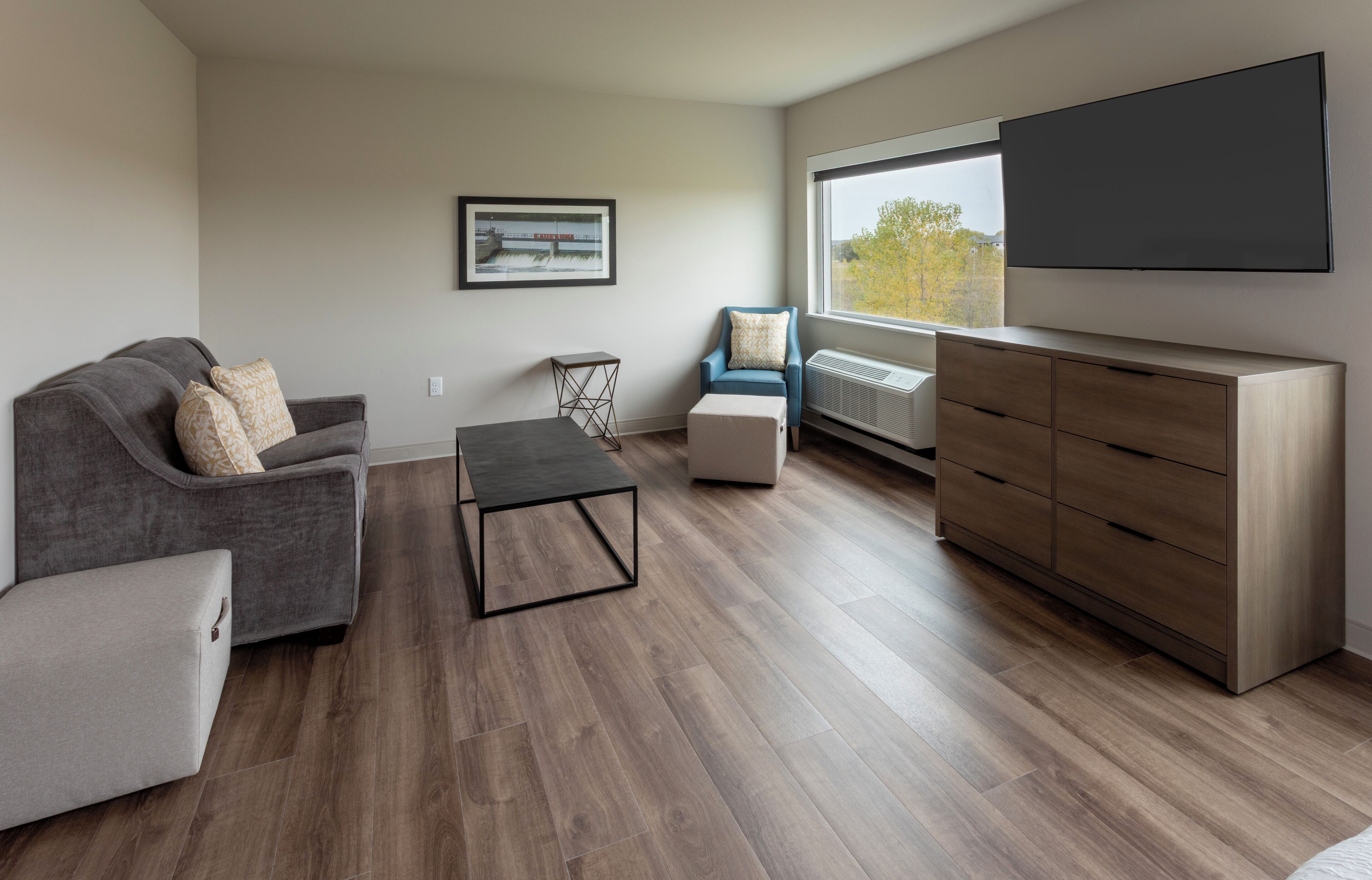 Studio, 1 King Bed (Extended Stay | Chair) | Iron/ironing board, free WiFi