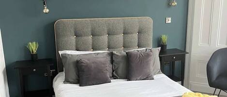 1 chambre, fer et planche Ă repasser, Wi-Fi, draps fournis