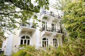 Voorkant van accommodatie