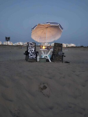 Apartment | Beach - 3-bed Apt Tangier Beach - Pool, Sleeps 6, Air-con (Tangier)