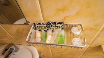 Dutxa, sabó i paper higiènic