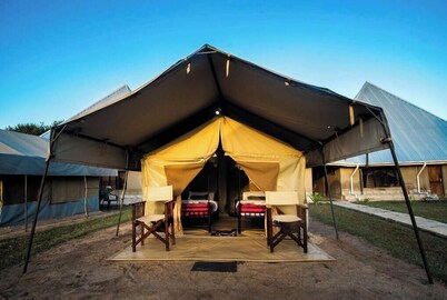 Welcoming 13-bedroom campground in Saadani National Park.