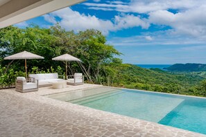 Private pool