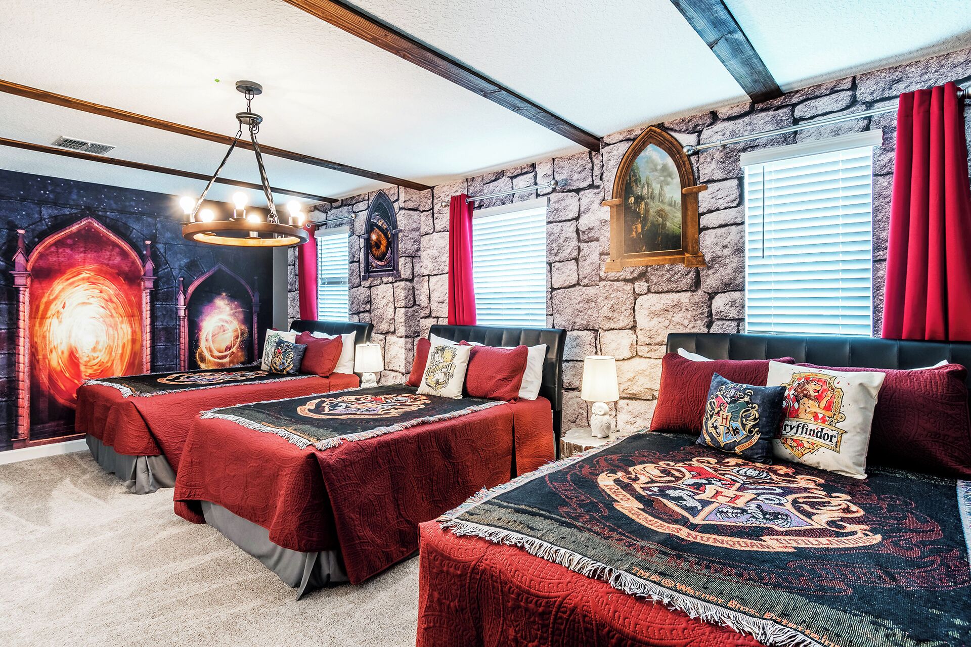 10 bedrooms, iron/ironing board, free WiFi, bed sheets