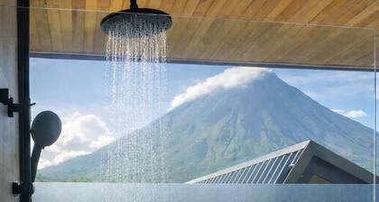 Lovely apartment with View, Private Cinema y Ideal Location in La Fortuna