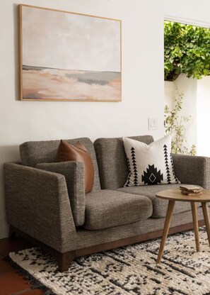 TV - Serene Montecito Studio w/ Private Patio (Montecito)