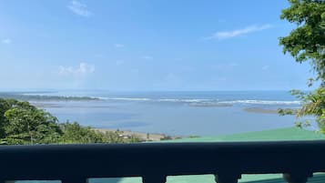 Basic Room, Multiple Beds, Sea View | Free WiFi