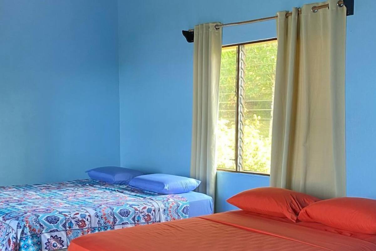 Basic Room, Multiple Beds, Sea View | WiFi (free)
