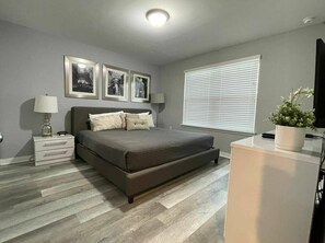 4 chambres, fer et planche Ă repasser, Wi-Fi, literie fournie