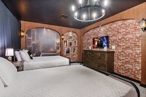 9 chambres, fer et planche à repasser, Wi-Fi, draps fournis