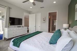 6 bedrooms, iron/ironing board, WiFi, bed sheets - Last Minute Disney Getaway! Private Pool, Hot Tub & Game Room. Book Now! #116157 (Orlando)