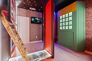 Interior - Last Minute Disney! Private Pool, Hot Tub, Game Room & Themed Bedrooms. Book Now! #120843 (Orlando)