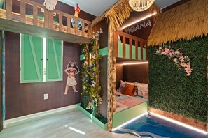 12 bedrooms, iron/ironing board, WiFi, bed sheets