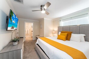 5 chambres, fer et planche à repasser, Wi-Fi, draps fournis