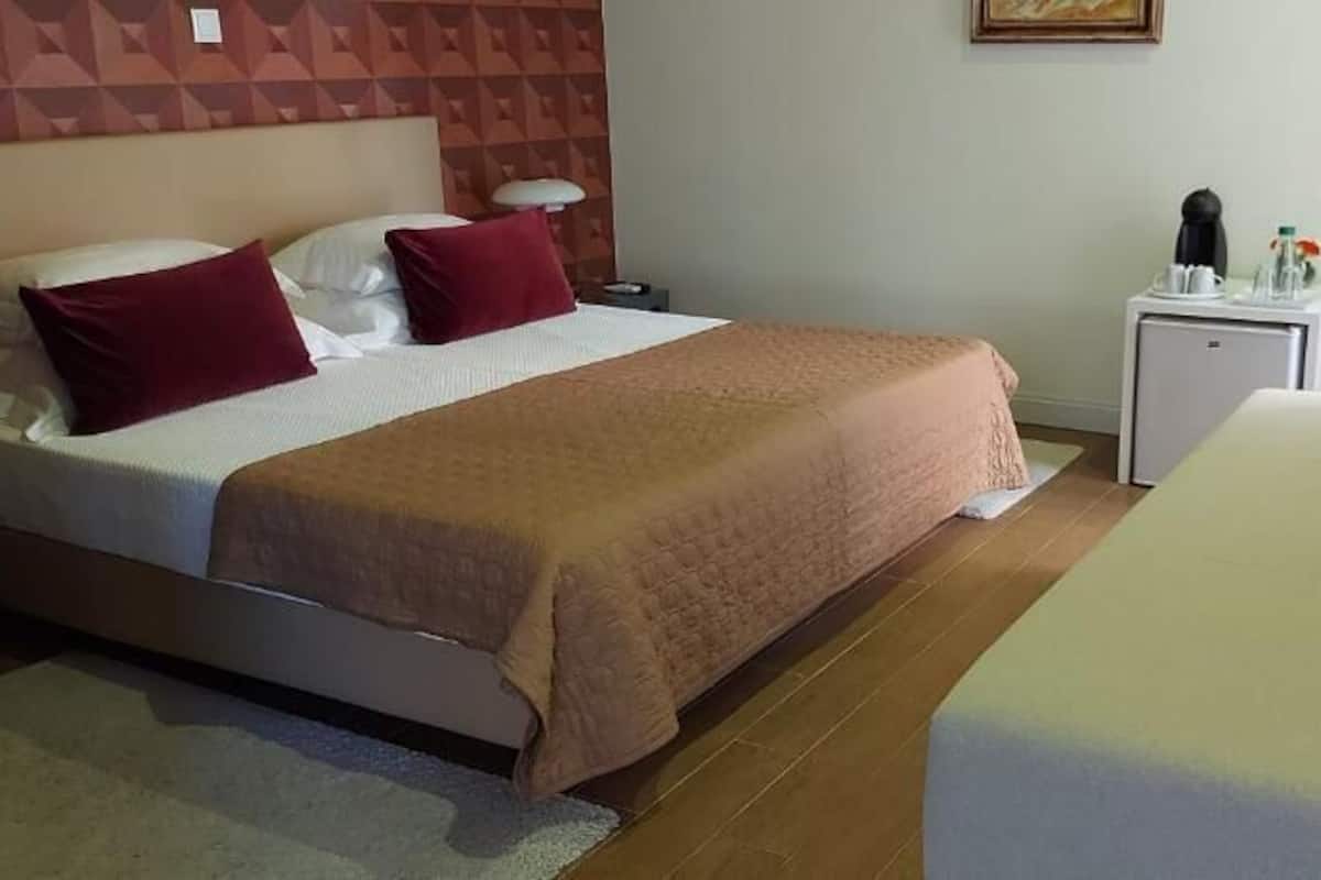 Superior-Doppel- oder -Zweibettzimmer, Gartenblick