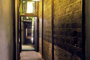 Unclassified image, 2 of 23, button - Zhouzhuang Qingfeng Mingyuelou Boutique Inn (Kunshan)