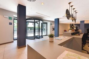 Reception - Livensa Living Pamplona Albergue Juvenil (Pamplona)