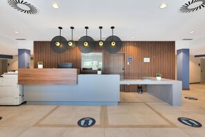 Reception - Livensa Living Pamplona Albergue Juvenil (Pamplona)