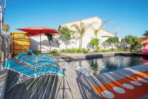 Outdoor pool, a heated pool