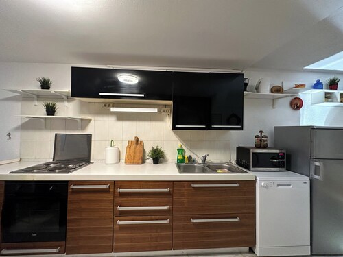 Nerezine Cozy Apartment Retreat