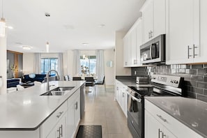 House | 6 bedrooms - Sophisticated 6BR at Storey Lake Sl2766 (Kissimmee)