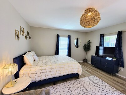 Bluebonnet Cottages by the Lake - Cabin 3