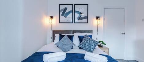 3 quartos, ferros/tábuas de passar roupa, Wi-Fi de cortesia