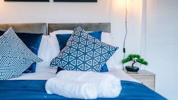 3 bedrooms, iron/ironing board, free WiFi, bed sheets