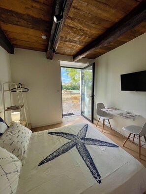 1 chambre, Wi-Fi gratuit, draps fournis