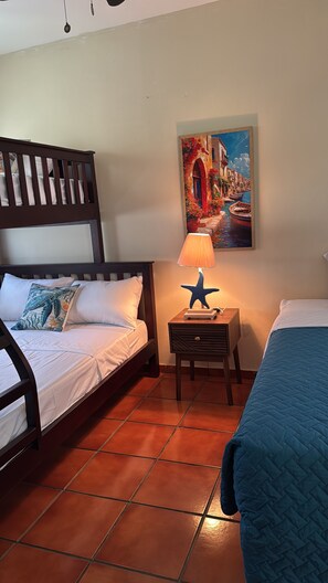 3 habitaciones, wifi gratis y ropa de cama 