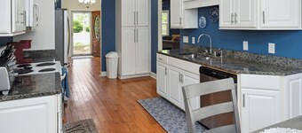 Charming 3-bedroom house with AC, WiFi located in Supply NC near Holden Beach