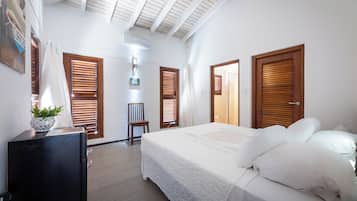 4 bedrooms, laptop workspace, iron/ironing board, free cribs/infant beds