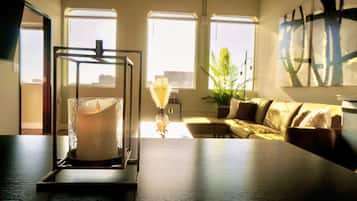 Apartment, Accessible | 1 bedroom, desk, Internet