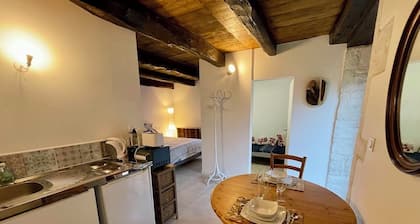 Nouveau GĂźte cosy avec piscine au Sud du Lot