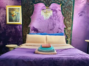 Desk, iron/ironing board, free WiFi, bed sheets