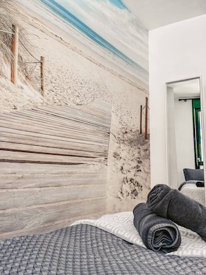 1 chambre, bureau, fer et planche à repasser, Wi-Fi gratuit