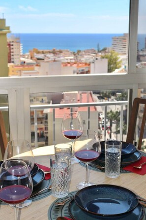 Dining - Seaside Heaven | Panorama Views | Prime Location (Torremolinos)