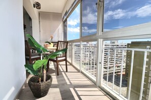 Outdoor dining - Seaside Heaven | Panorama Views | Prime Location (Torremolinos)