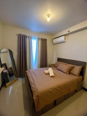 1 bedroom, free WiFi, bed sheets