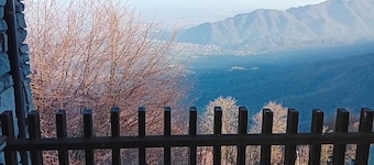 PANORAMIC EAGLE - The mountains, 5 minutes from the shops