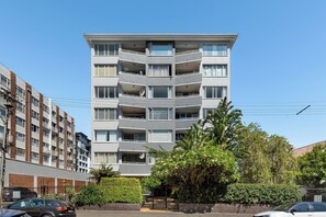 Exterior - Heart of Seapoint Hideaway (Cape Town)