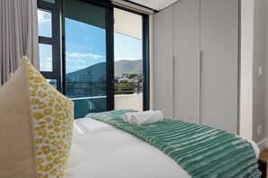 1 Schlafzimmer, Zimmersafe, Bügeleisen/Bügelbrett, Internetzugang