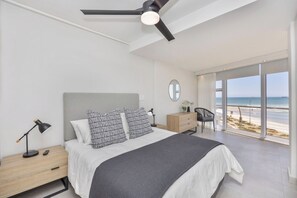 2 bedrooms, iron/ironing board, Internet, bed sheets