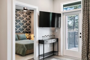 1 bedroom, iron/ironing board, travel crib, WiFi