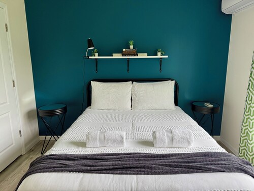 4-bedroom house in beautiful Saugerties, close to Woodstock with Hot Tub