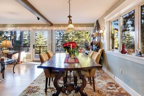 Dining - Carnelian Bay Getaway (Carnelian Bay)