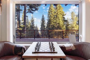House, Multiple Beds, Hot Tub, Mountain View (Carnelian Bay Getaway) | Interior